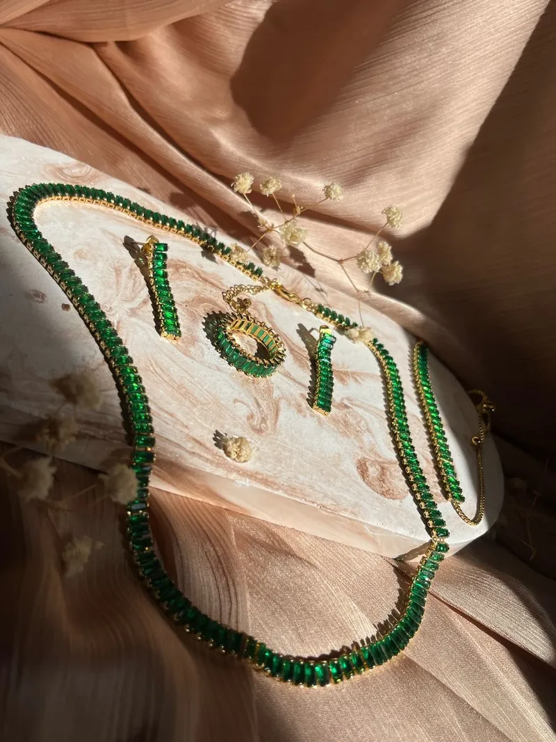 Parures émeraude 💚